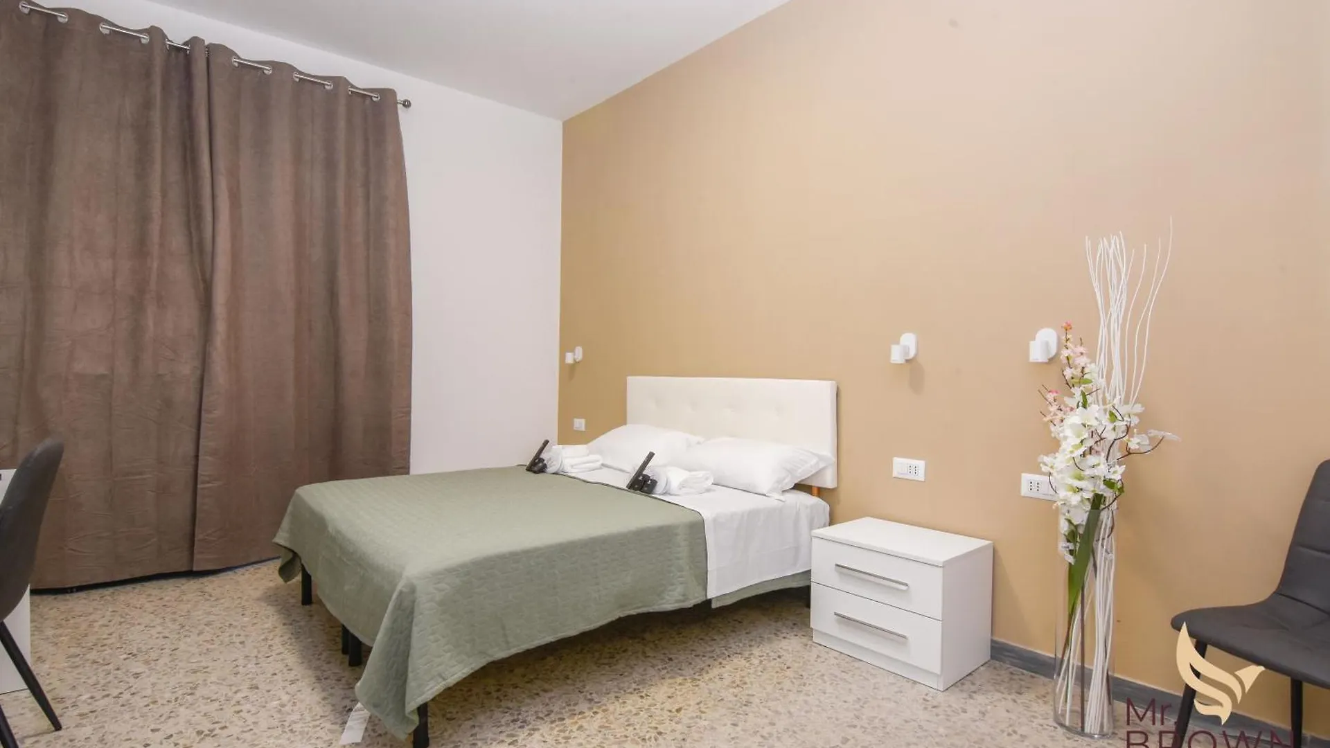 Mrbrown - Pincherle Room Rome 0*,